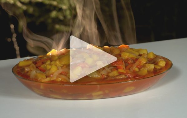 Kuchnia z klimatem: Ryba w sosie pomidorowym z brzoskwiniami