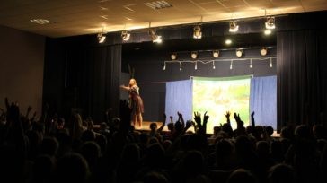 Spektakl teatralny „Calineczka” w ŁOK