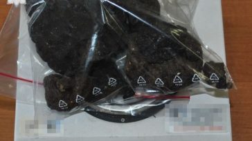 POSZUKIWANY WPADŁ Z HASZYSZEM I PRZYWŁASZCZONYMI SMARTFONAMI