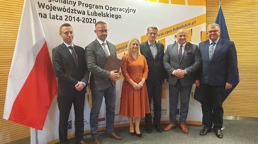 Umowa na termomodernizację budynków SP ZOZ w Łukowie podpisana